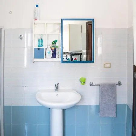 Casa Vacanza * Tresnuraghes